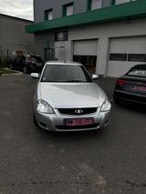 Lada priora 2009 70.000km - gebrauchte Lada Limousine