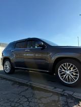 Jeep Grand Cherokee Summit 3.0l V6 MultiJet    - Jeep Grand Cherokee in Dortmund