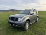 Nissan Pathfinder 2.5 dCi *viele Neuteile* - gebrauchte Nissan Pathfinder aus dem Jahr 2006