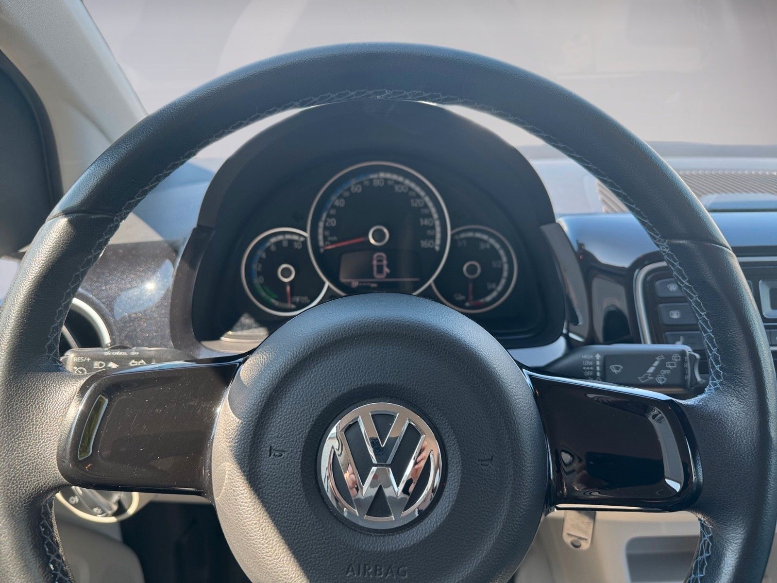 Fahrzeugabbildung Volkswagen e-up! high