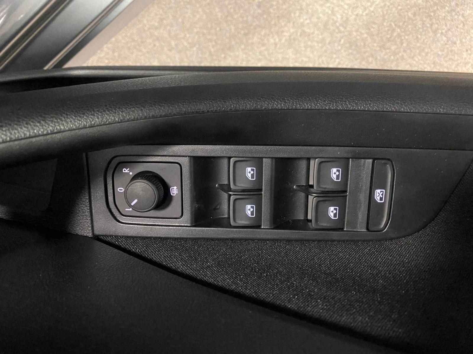 Fahrzeugabbildung SKODA Kamiq 1.0 TSI DSG Essence+GARANTIE 2031+100tKM++