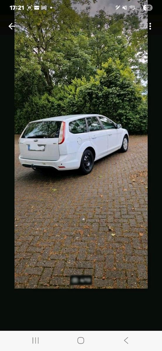 Ford Focus 2009 — engine 121 HP (89kW)