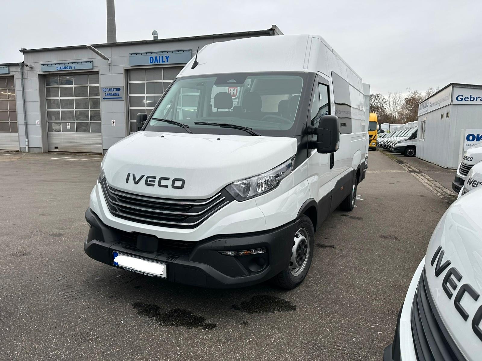 Iveco 2x 35S16H3.0A8 CRV 3.0L Motor, 6 Sitzer
