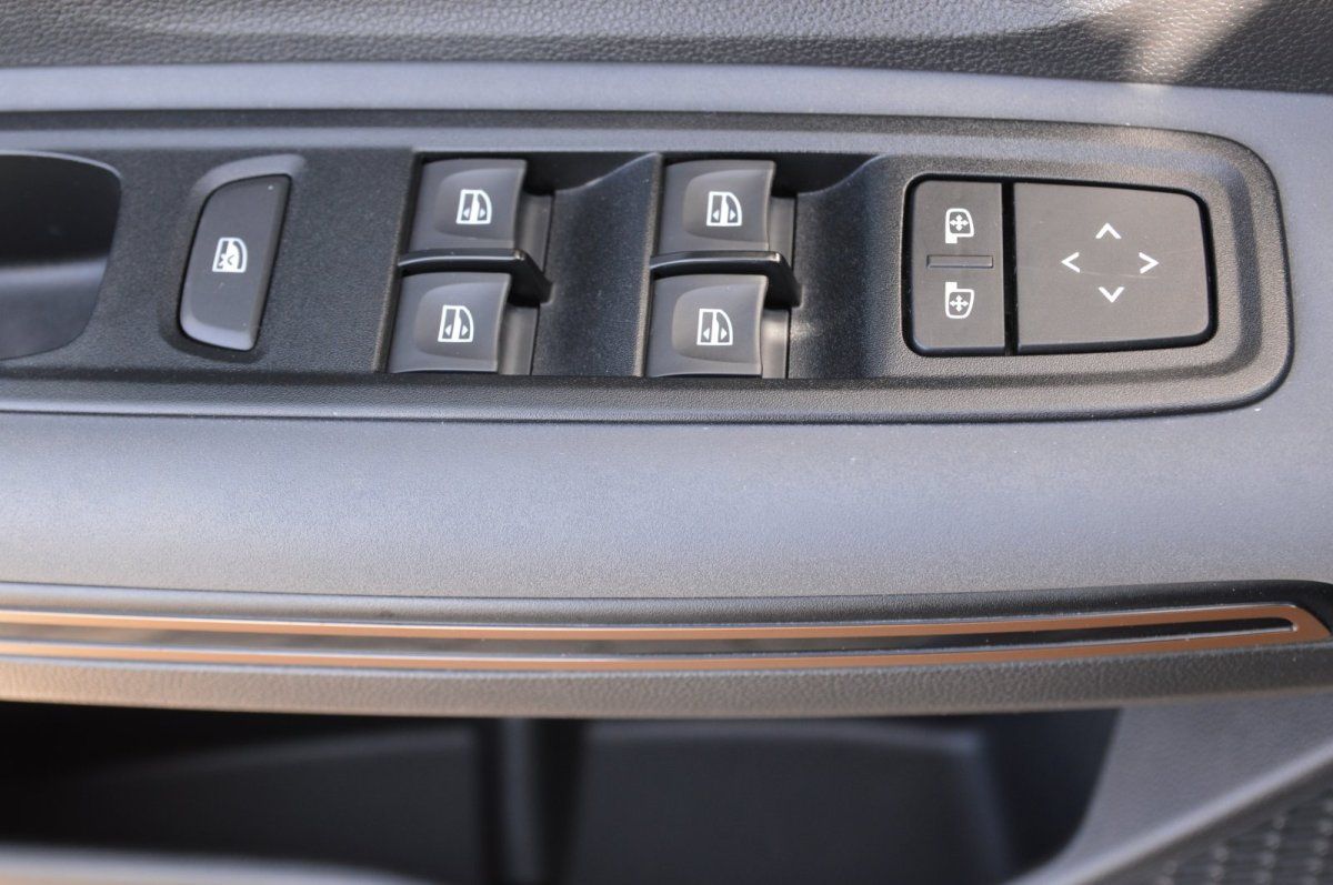 Fahrzeugabbildung Dacia Jogger   Extreme+ AHK SHZ LED 7-Sitzer