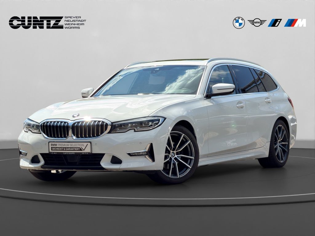 Image of BMW 320