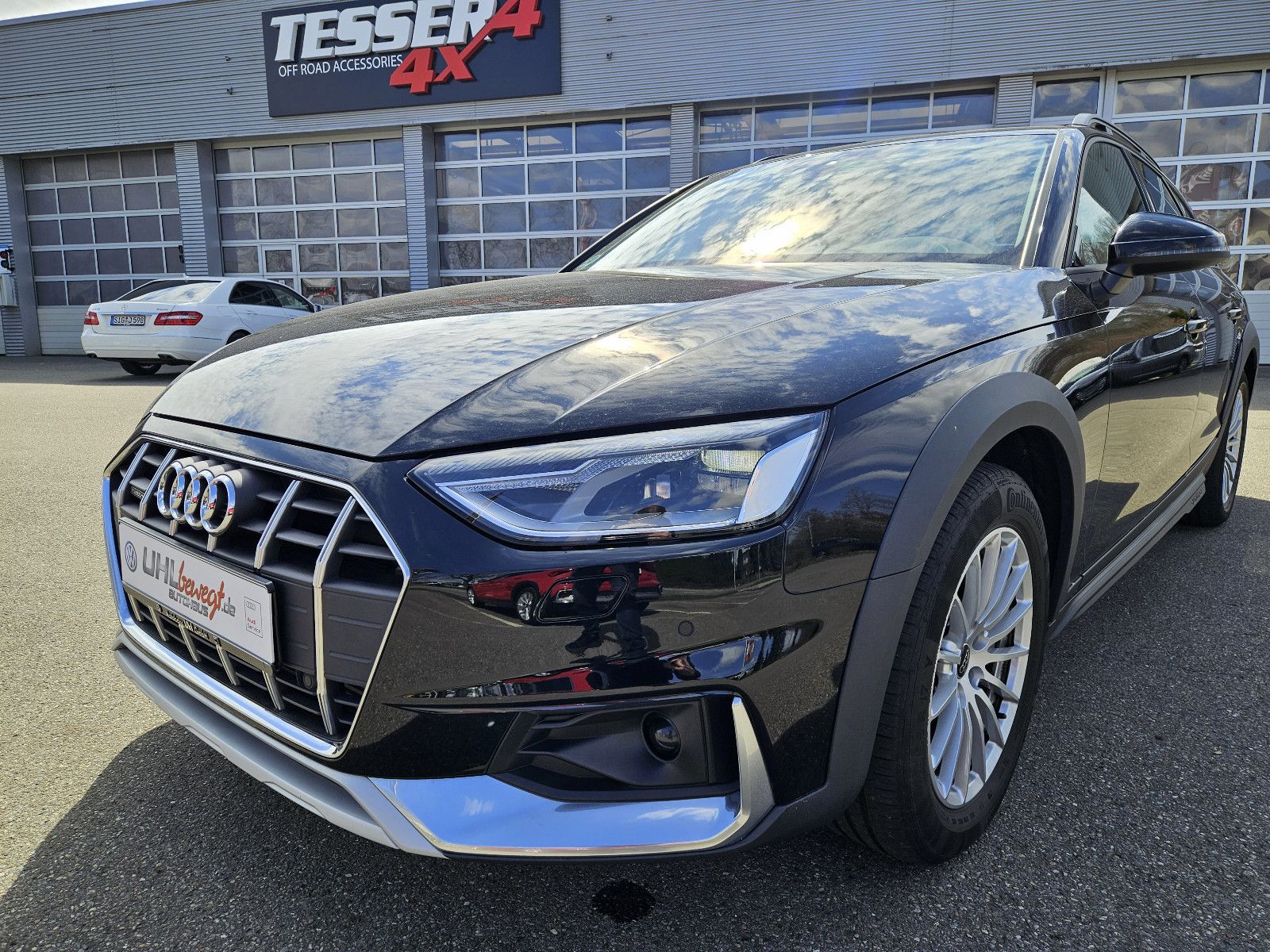 Audi A4 Allroad AHK elektr. Gepäck LED foto 1