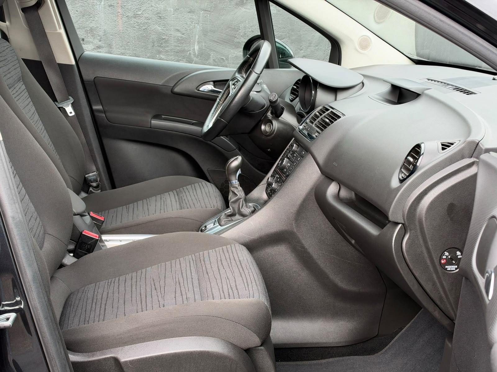 Opel Meriva 2014 — photo 9