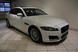 Jaguar XF Bi-Xenon HUD SHZ NAVI LEDER - Jaguar XF mit Diesel-Antrieb: Limousine