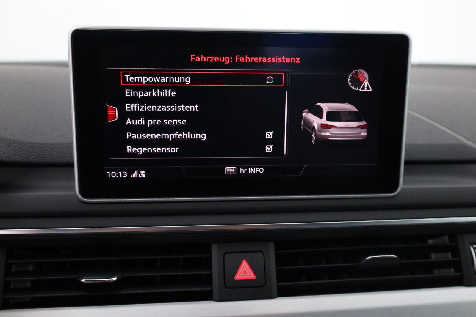 Fahrzeugabbildung Audi S4 Avant 3.0 TFSI quattro TLeder,Navi,Kamera,AHK