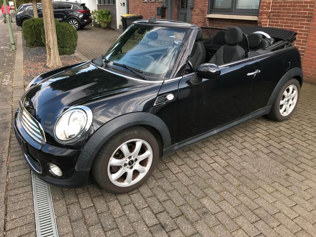 MINI ONE Cabrio One Klima HU/AU 01/2027