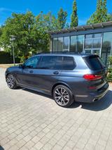 BMW X7 M50 M50i - - BMW X7 M50 aus 2020
