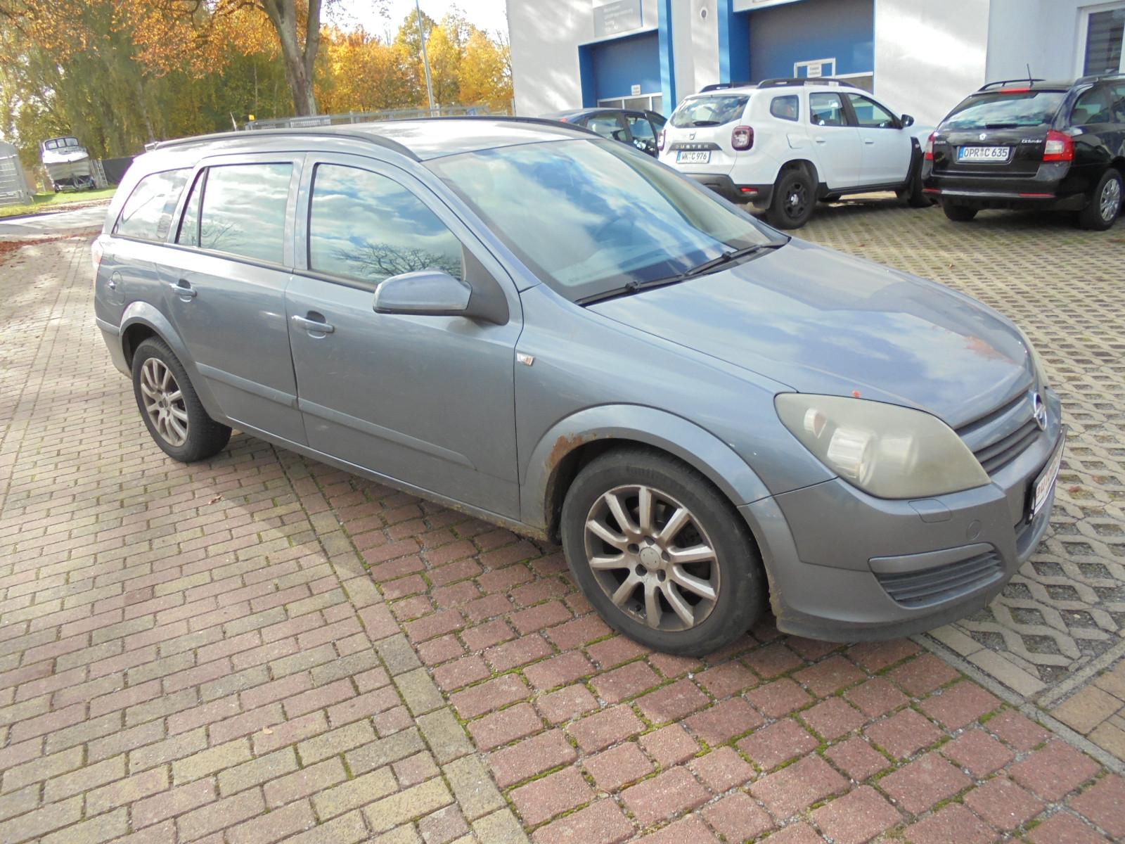 Opel Astra 2005 — photo 10