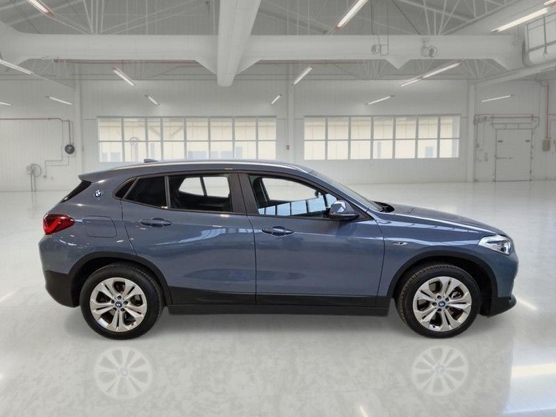 BMW X2 XDRIVE 25E BUSINESS X AUTOMATICO SUV imagem 3