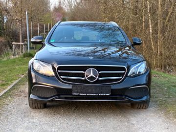 Mercedes E 300 - 3
