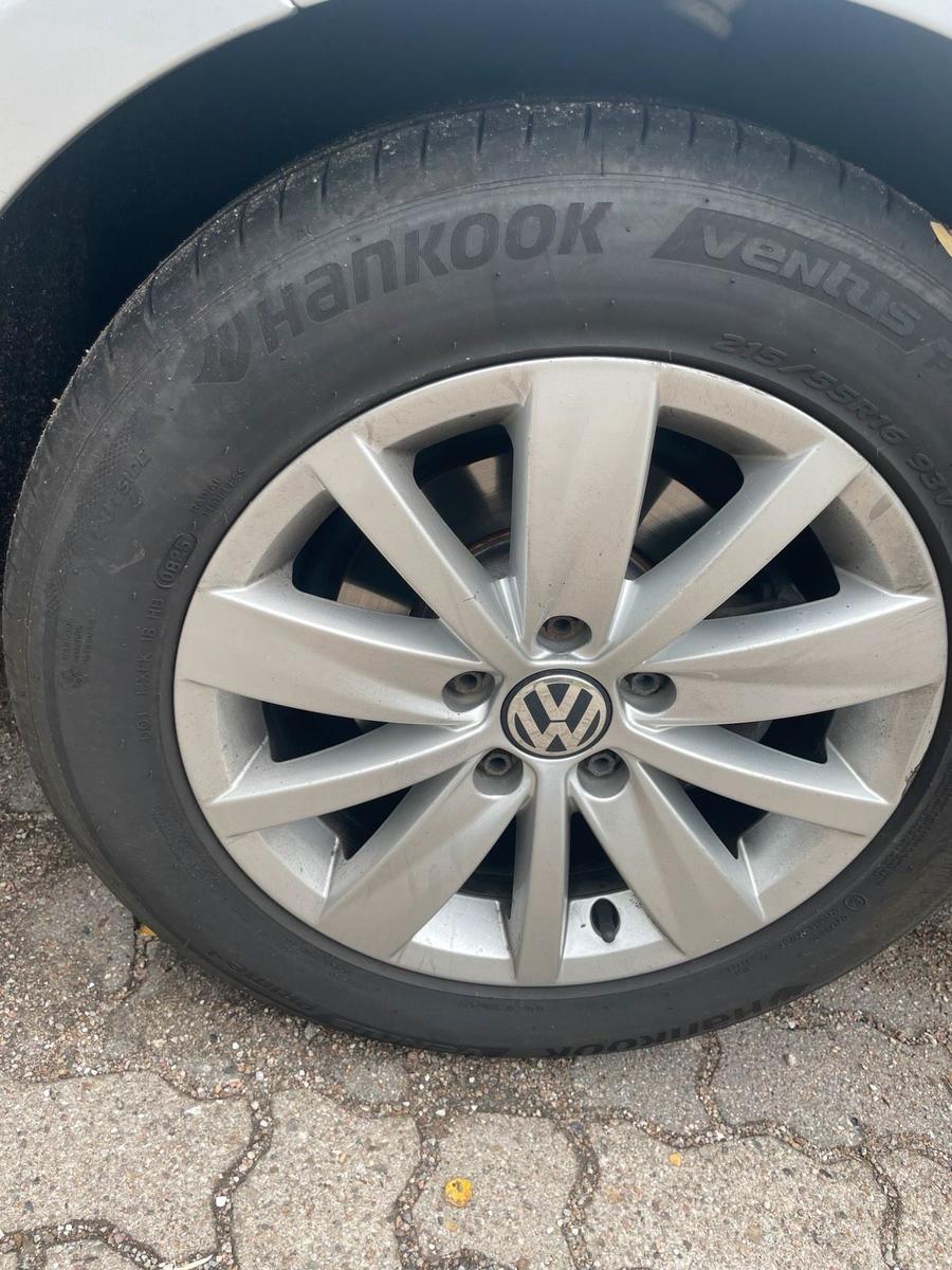Volkswagen Passat 2014 — photo 11