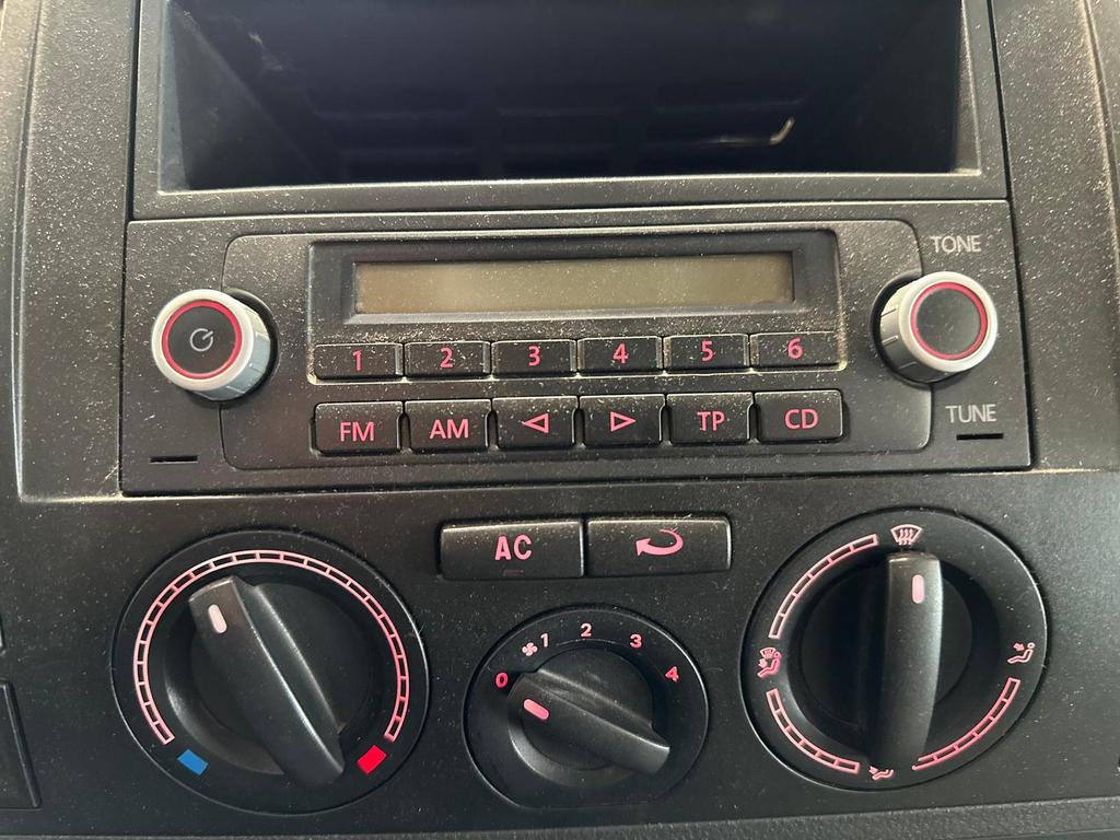 Volkswagen T5 Caravelle