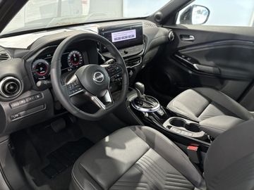 Fotografie des Nissan Juke 1.6 Hybrid 4AMT Tekna