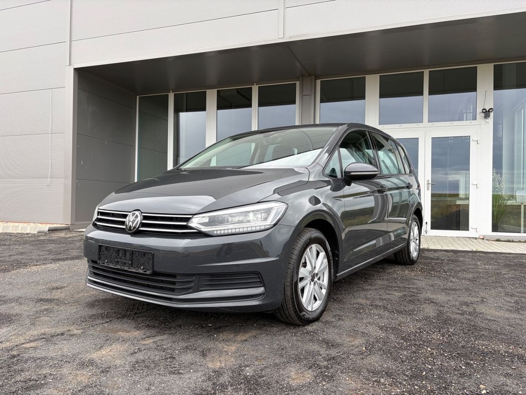 Image of Volkswagen Touran