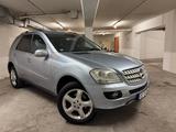 Mercedes-Benz ML 350 4MATIC|NAVI|AHK|SEHR SAUBER UND GEPFLEGT.