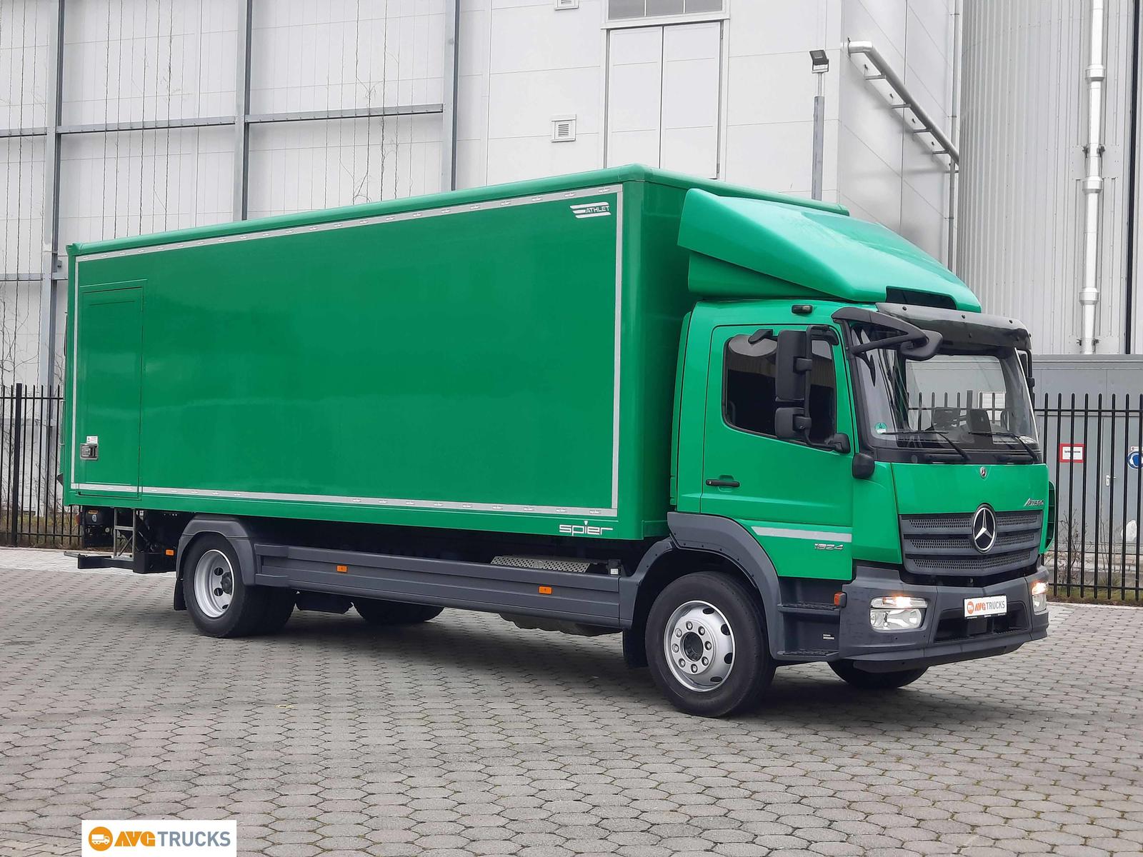 Mercedes-Benz 1624 L Koffer 7,30 m mit Tür + LBW 2t