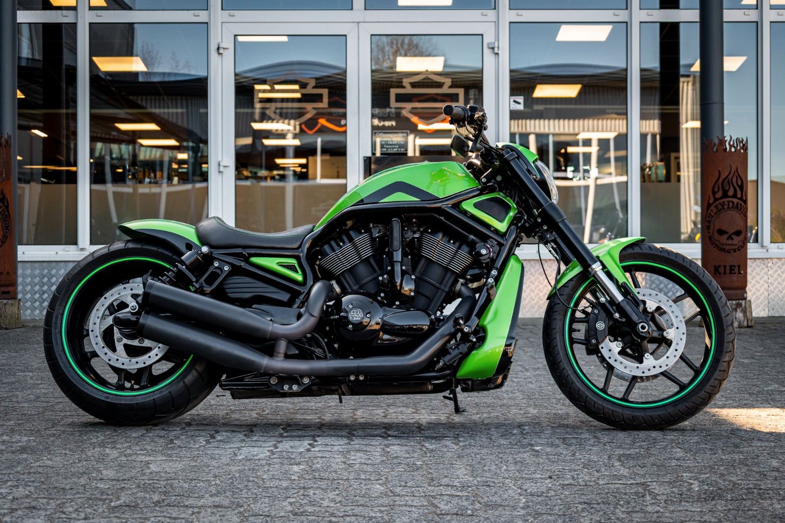 Fahrzeugabbildung Harley-Davidson NIGHT ROD SPECIAL VRSCDX - 69-CUSTOMS