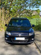 Volkswagen Tiguan Diesel 2.0 TDI Life mit vielen Sonderau - VW Tiguan Gebrauchtwagen in Wuppertal