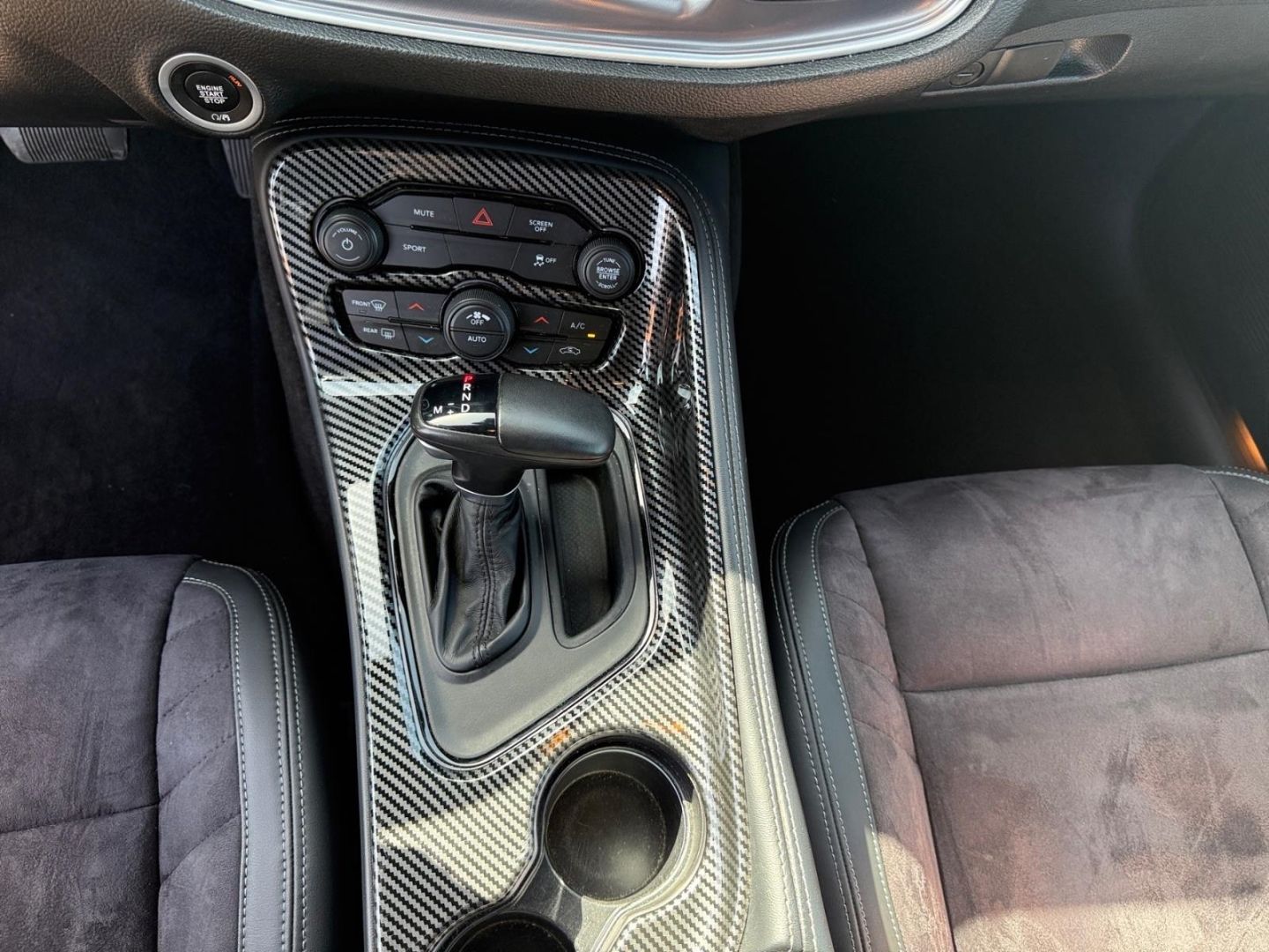 Fahrzeugabbildung Dodge Challenger 3.6 Coupe Sitzheizung