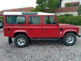 Land Rover Defender 110 Td5 Station Wagon E  - Land Rover Defender in Nürnberg