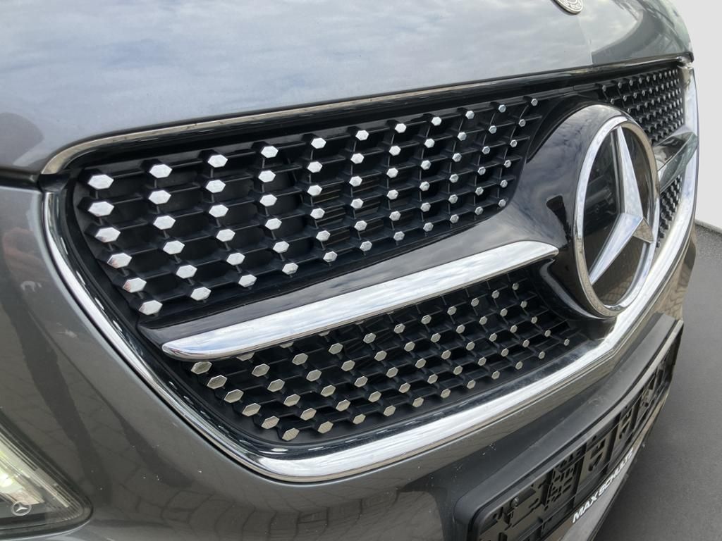 Fahrzeugabbildung Mercedes-Benz V 300 d 4MATIC AVANTGARDE EDITION Lang AHK*Leder