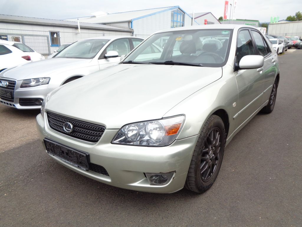 Angebot ansehen Lexus IS 200