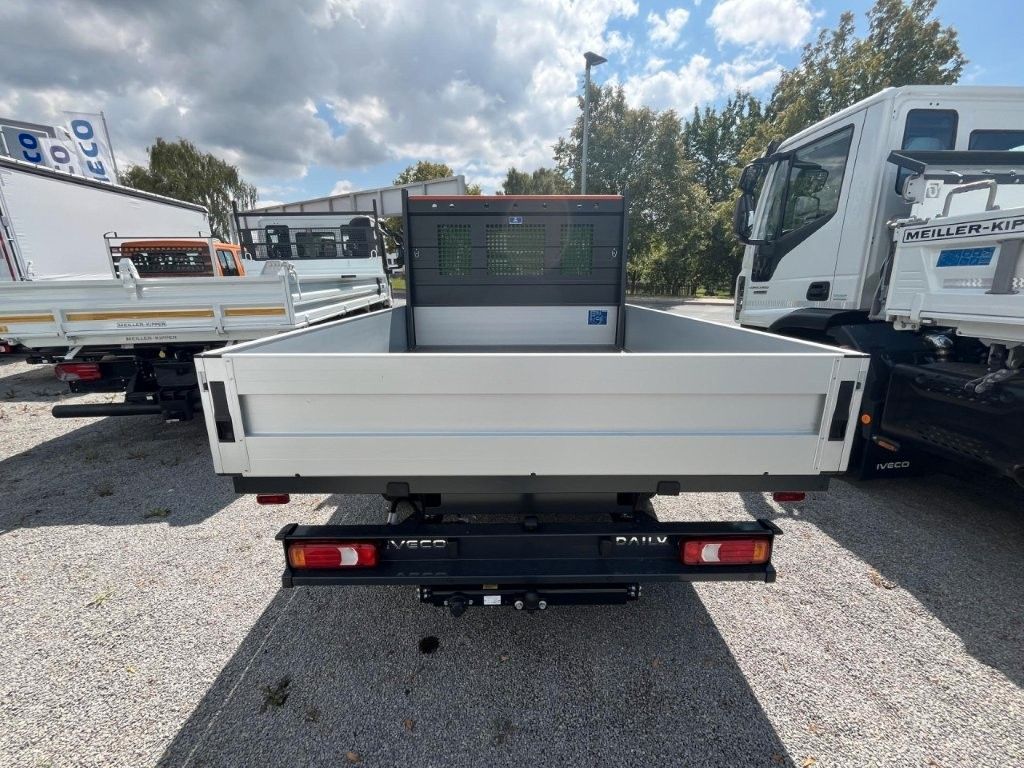 Fahrzeugabbildung Iveco Daily 35S14 D