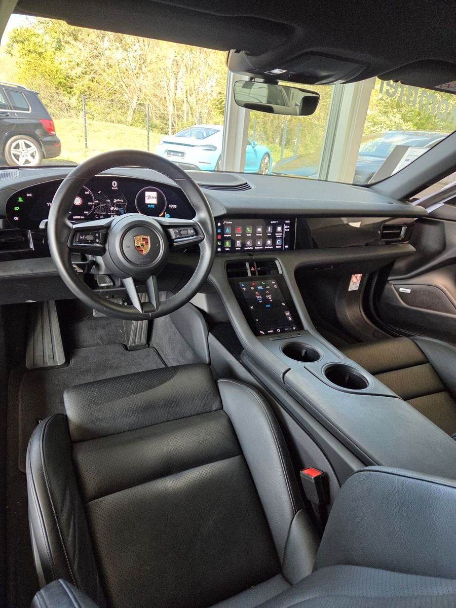 Fahrzeugabbildung Porsche Taycan/Bose/20 Zoll Aero-Rad/Matrix/SOH 91%