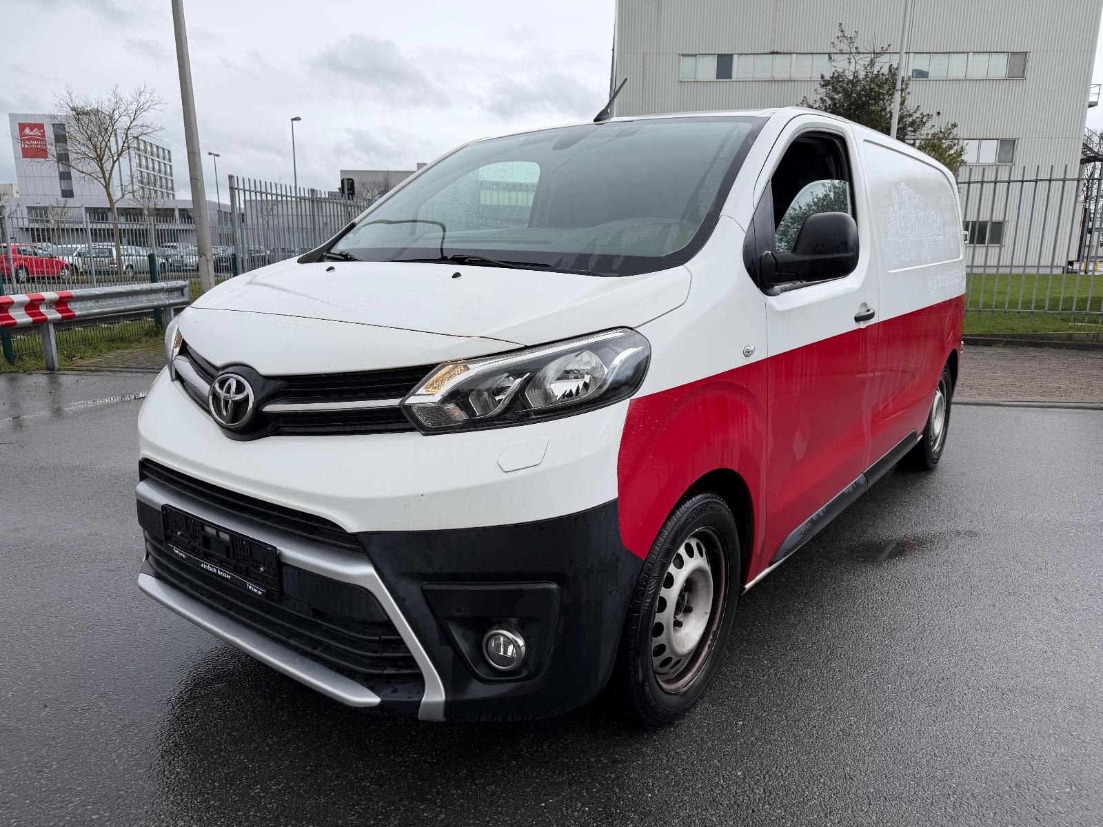Toyota Proace Meister Klima Scheckheft Regalsystem