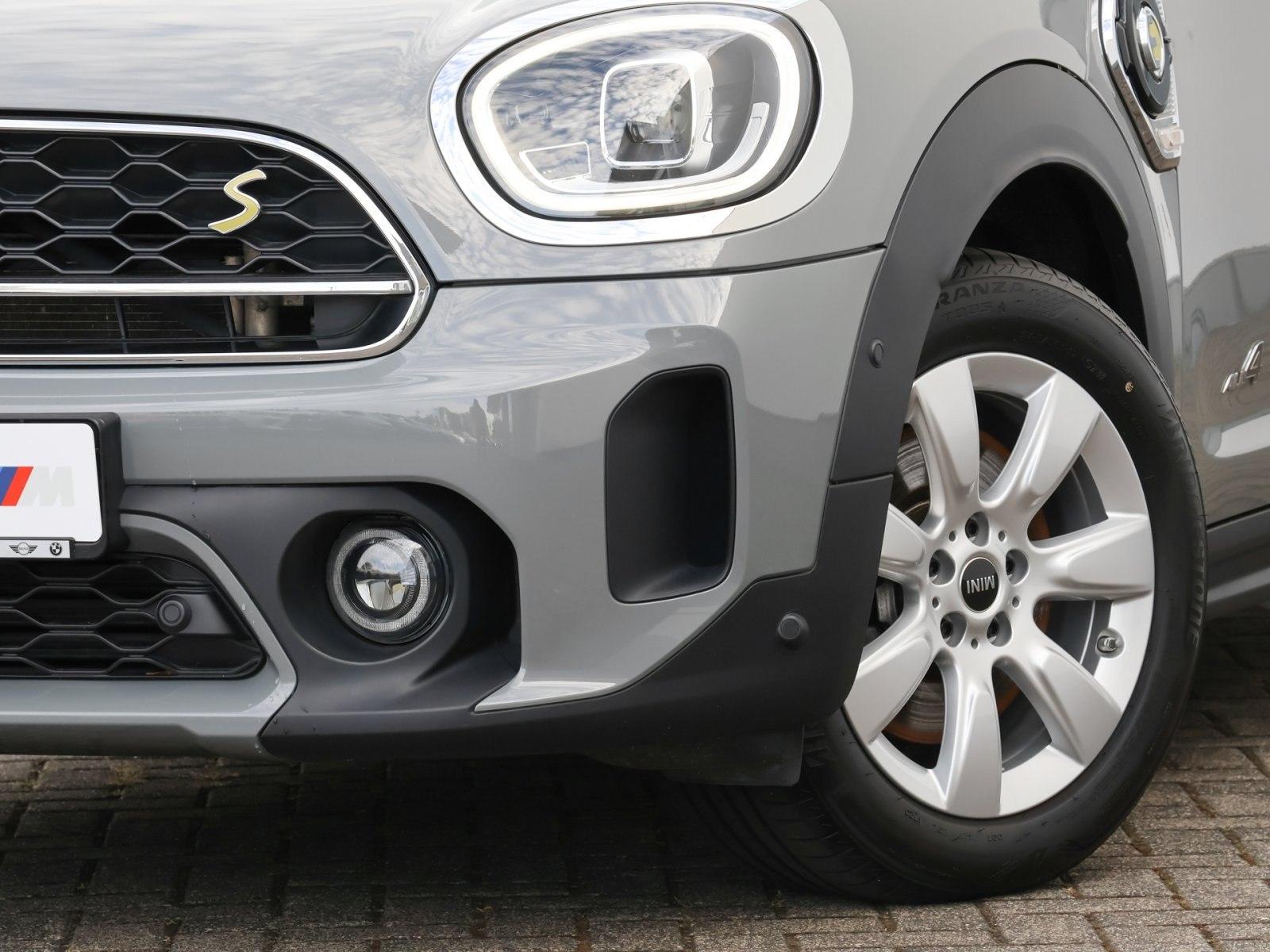 MINI Cooper SE ALL4 Countryman SHZ/LM/PDC