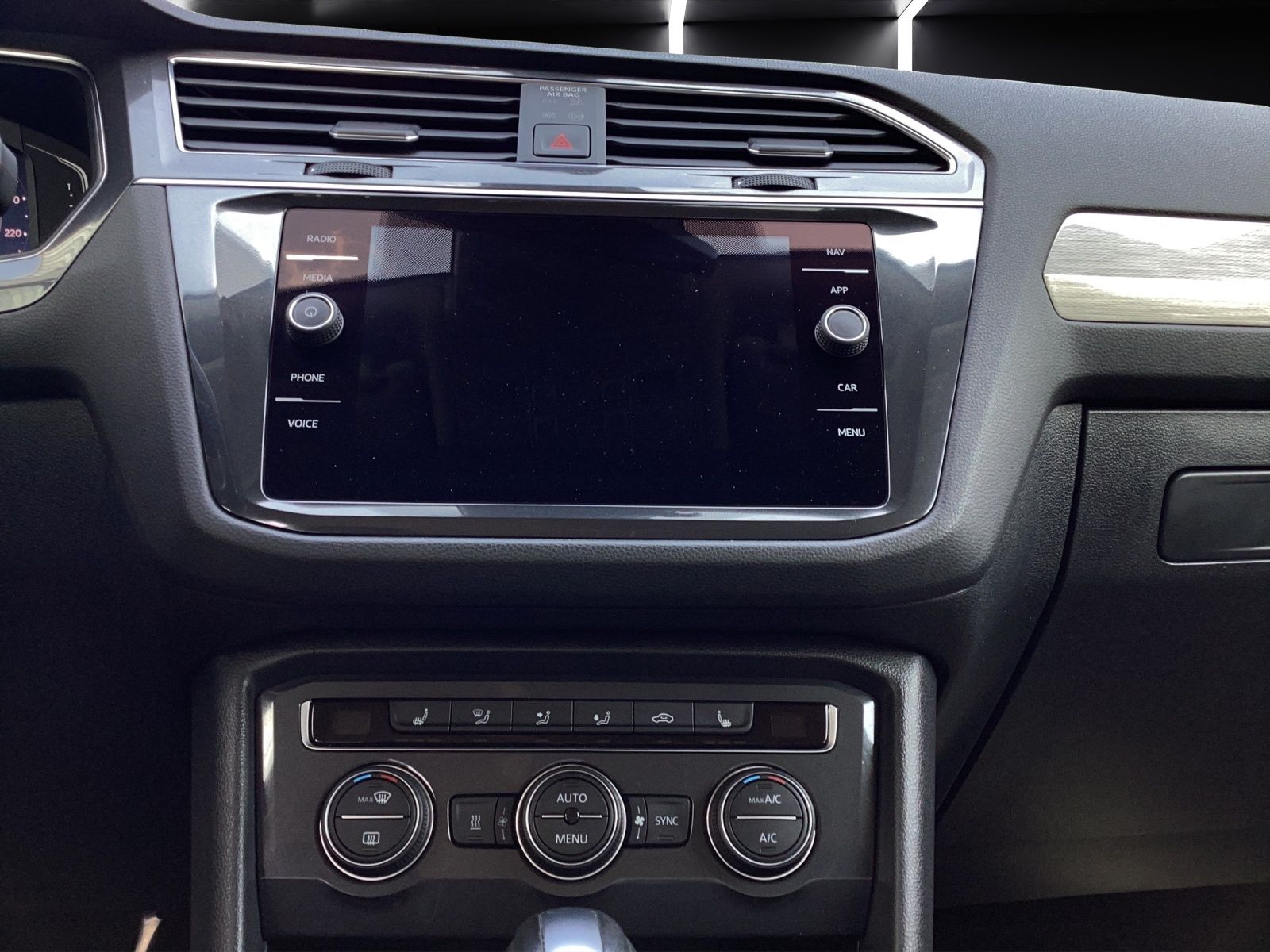 Fahrzeugabbildung Volkswagen Tiguan Allspace TDI Comfortline DSG STH LED Navi