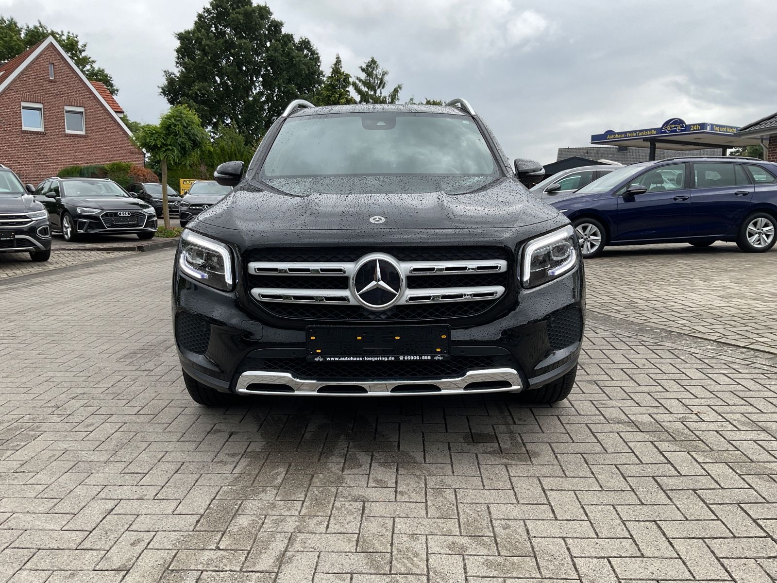 Fahrzeugabbildung Mercedes-Benz GLB 200 d DCT,LED,AHK,el.Heckklappe,Navi