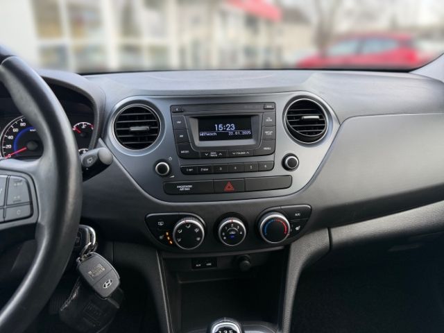 Fahrzeugabbildung Hyundai i10 Trend 1.0 +KLIMA+RADIO+BLUETOOTH+TEMPOMAT+UV