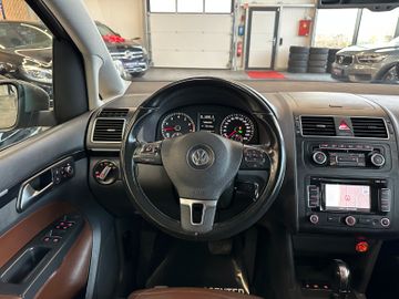 Volkswagen Touran Highline *AHK*Xenon*DAB*Klima*Navi*Kamera
