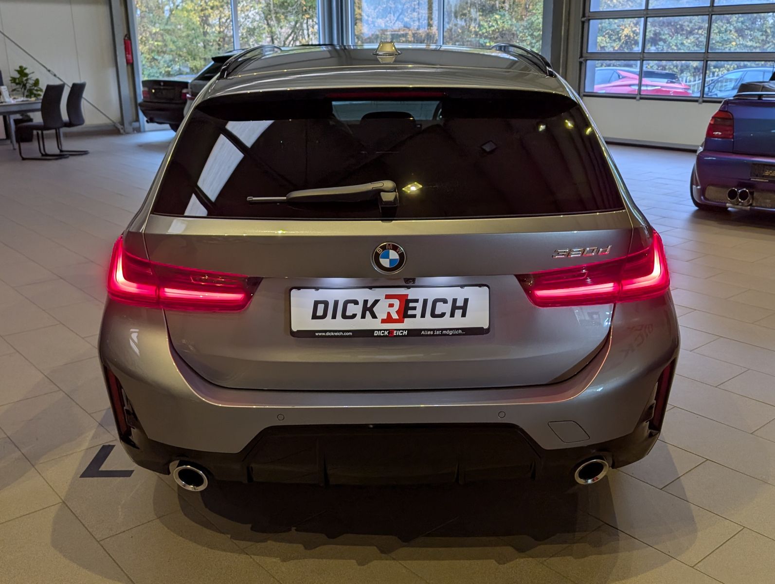 Fahrzeugabbildung BMW 320 d M-Sport Ad-LED ACC Comfort Kamera Pano AHK