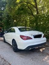Mercedes-Benz CLA 180 SCORE! SCORE!