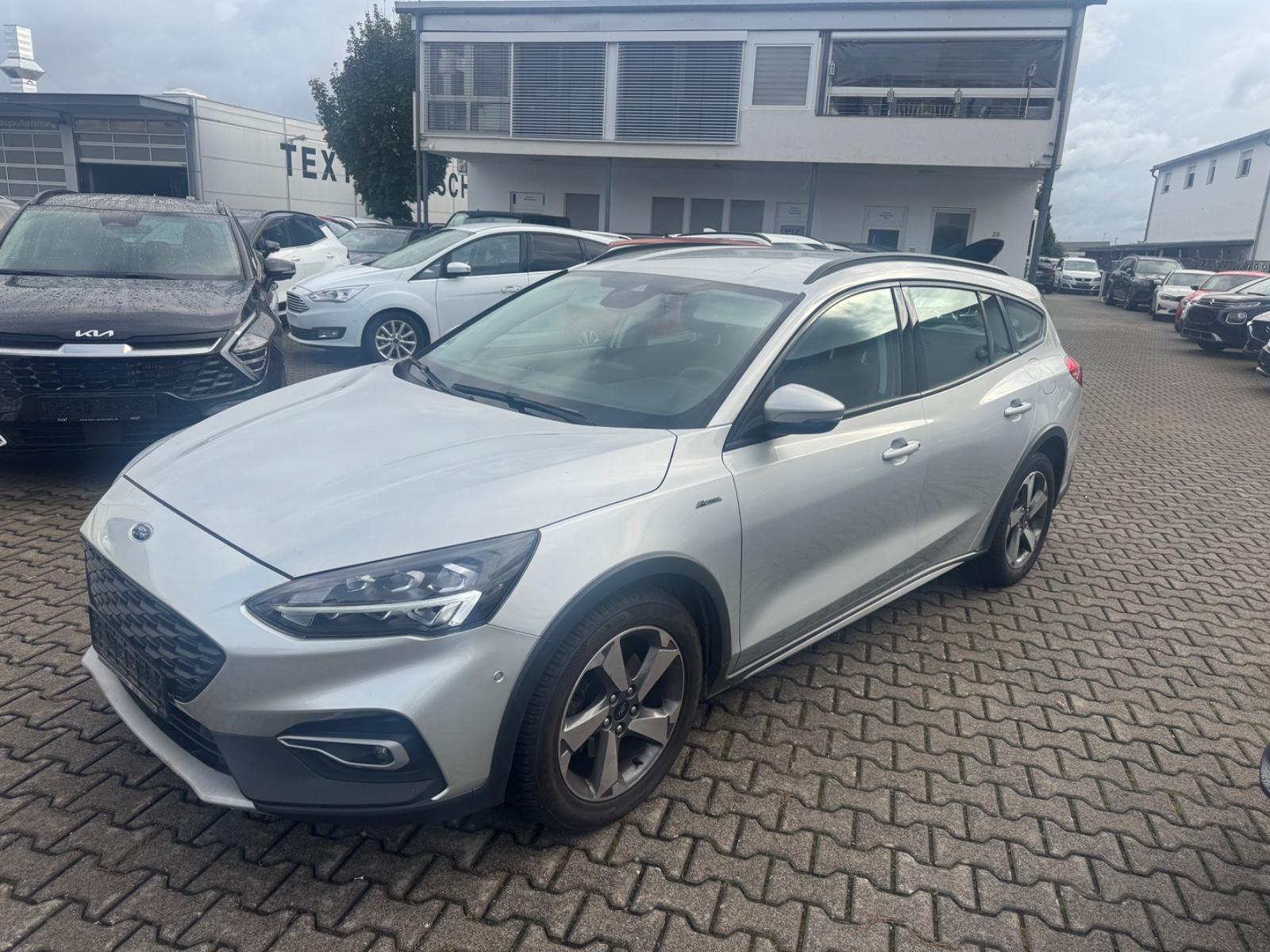 Ford Focus Turnier Active Automatik Navi
