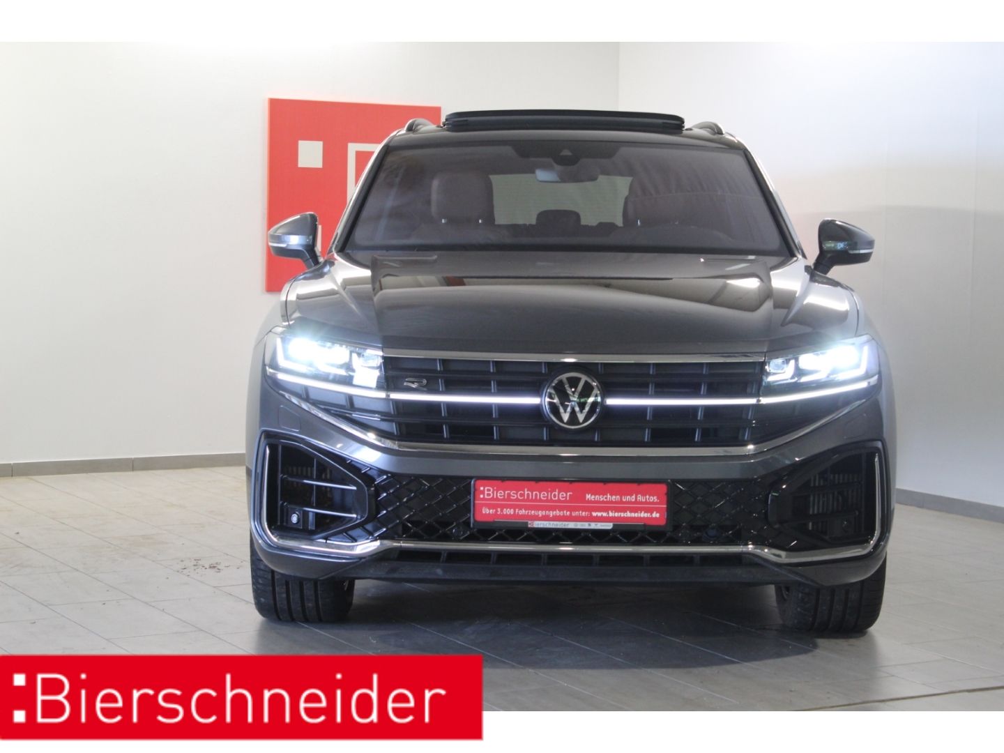 Volkswagen Touareg 3.0 TSI 2x R-Line 20 PANO AHK STAND imagem 3