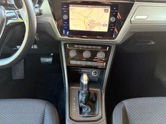 Fahrzeugabbildung Volkswagen Touran Comfortline 1.6TDI DSG Shz NAVI*AHK*SR+WR