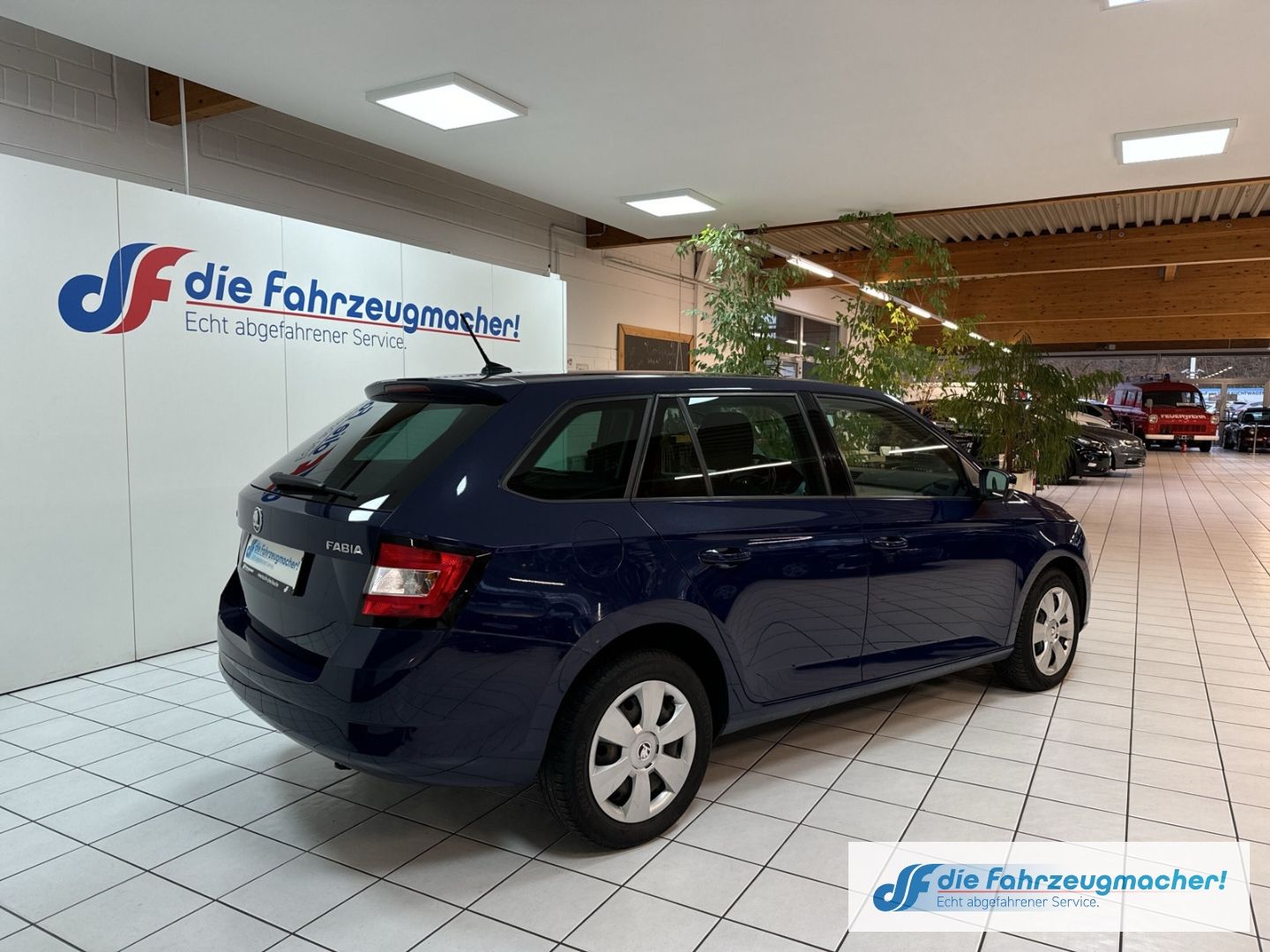 Fahrzeugabbildung SKODA Fabia Combi Ambition 1.4 TDI Navi DAB Tempomat