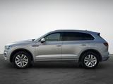 Volkswagen Touareg 3.0 TSI eHybrid 4M Elegance  Panodach AH - Volkswagen Touareg mit Hybrid-Antrieb: Leder