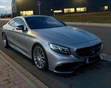 Mercedes-Benz S 63 AMG 4MATIC Coupé AMG - graue Mercedes-Benz S 63 AMG
