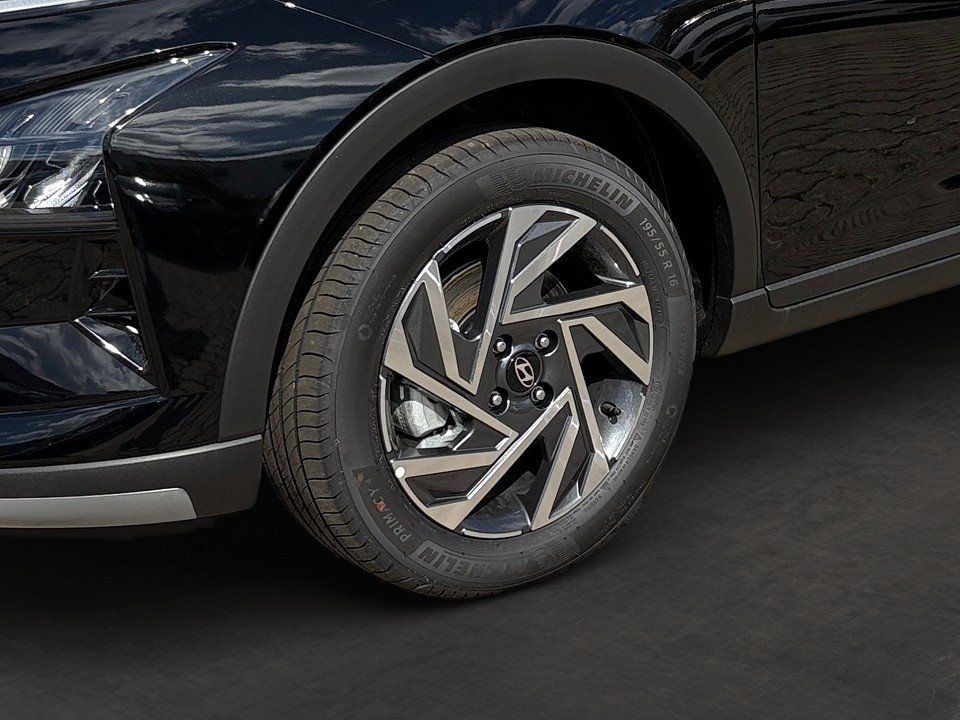 Fahrzeugabbildung Hyundai BAYON 1.0T 100PS Trend