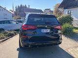 BMW X5 M50d LED SKY PANO AHK M PAKET HARMANN - BMW X5 M50 aus 2019