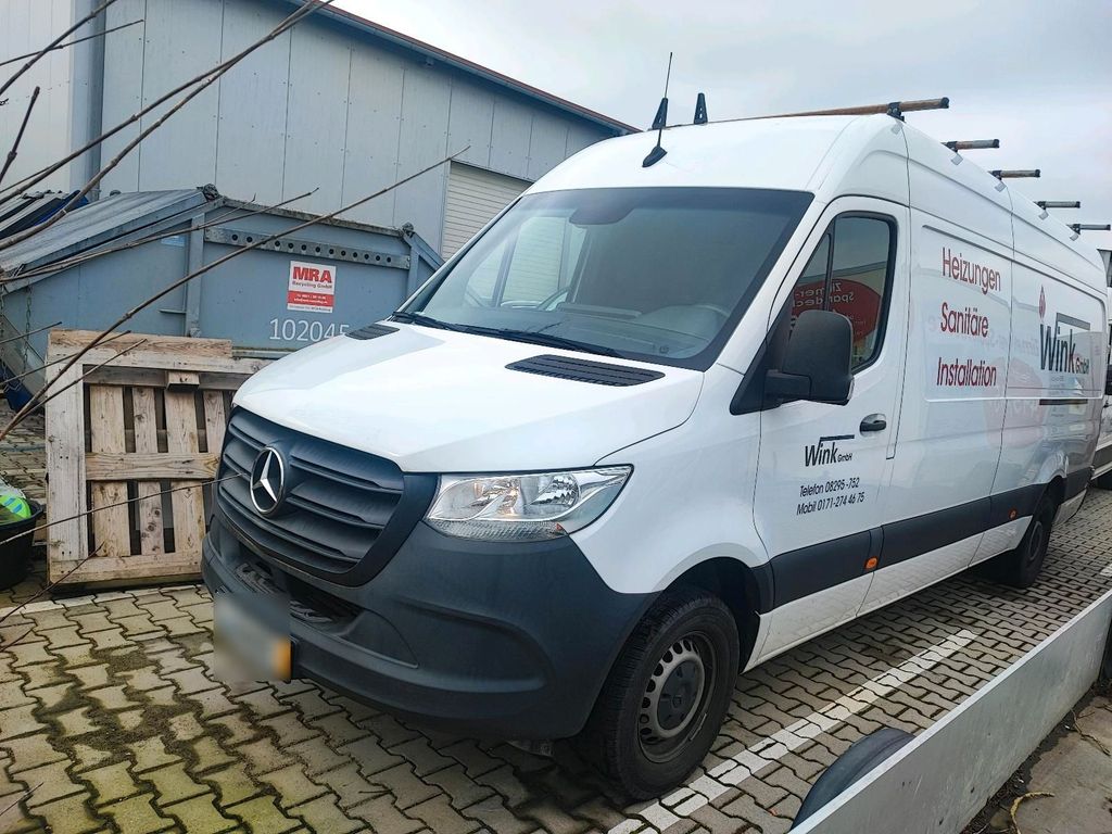 Image of Mercedes-Benz Sprinter