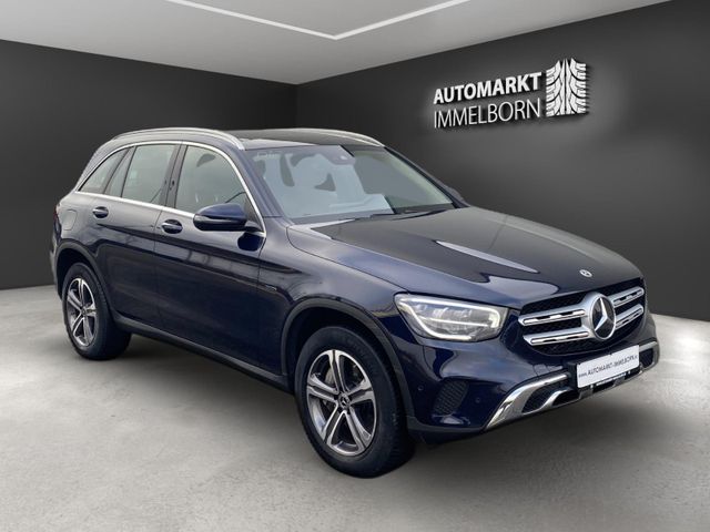 Mercedes-Benz GLC 300 e Pano*VollLeder*LED*DAB*OffRoadStyling